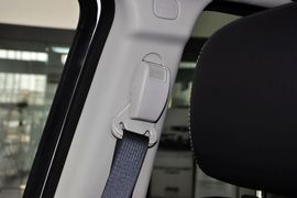2014款Jeep指南者2.4L四驱舒适版