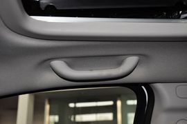 2014款Jeep指南者2.4L四驱舒适版