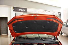 2013款雪佛兰爱唯欧三厢1.6L