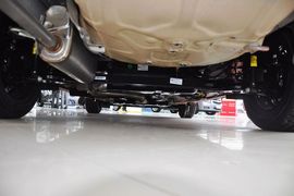 2013款雪佛兰爱唯欧三厢1.6L