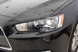 2013款三菱翼神致尚版1.8L CVT豪华型