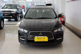2013款三菱翼神致尚版1.8L CVT豪华型