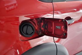 2013款日产骊威劲锐版1.6XL手动舒适型