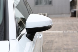 2018款 奥迪A3 Limousine 35TFSI 30周年纪念版 运动版