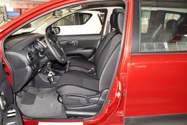 2013款日产骊威劲锐版1.6XL手动舒适型
