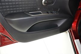 2013款日产骊威劲锐版1.6XL手动舒适型