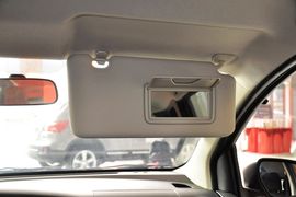 2013款日产骊威劲锐版1.6XL手动舒适型
