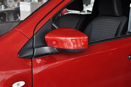 2013款日产骊威劲锐版1.6XL手动舒适型