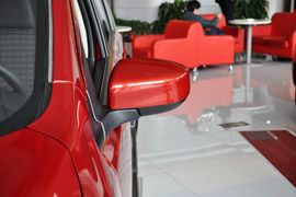 2013款日产骊威劲锐版1.6XL手动舒适型