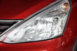 2013款日产骊威劲锐版1.6XL手动舒适型