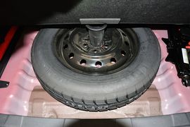 2013款江淮瑞风S5