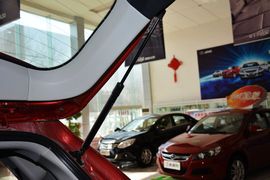 2013款江淮瑞风S5