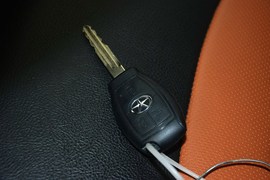 2013款江淮瑞风S5