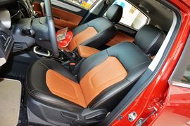 2013款江淮瑞风S5