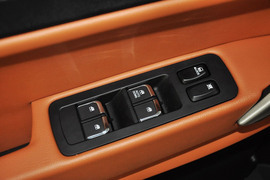 2013款江淮瑞风S5