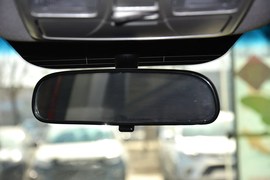 2013款江淮瑞风S5