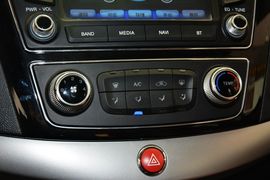 2013款江淮瑞风S5