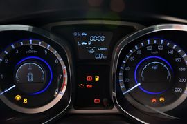 2013款江淮瑞风S5