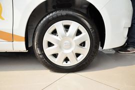 2013款雪佛兰赛欧两厢1.2L手动理想版