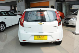 2013款雪佛兰赛欧两厢1.2L手动理想版