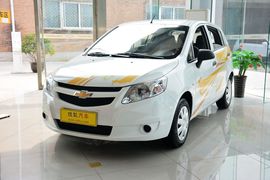 2013款雪佛兰赛欧两厢1.2L手动理想版