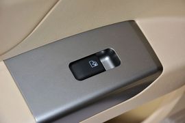 2013款吉利帝豪EC7