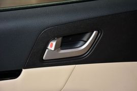 2013款吉利帝豪EC7