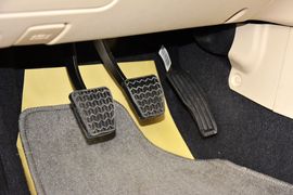 2013款吉利帝豪EC7