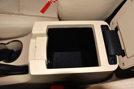 2013款吉利帝豪EC7