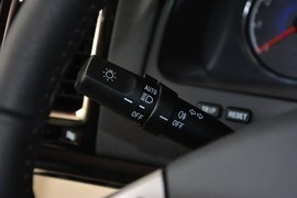 2013款吉利帝豪EC7