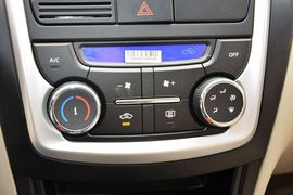 2014款吉利英伦SC7