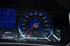 2014款吉利英伦SC7