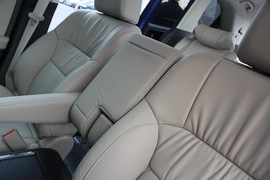 2018款广汽本田奥德赛2.4L至尊版