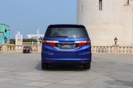 2018款广汽本田奥德赛2.4L至尊版