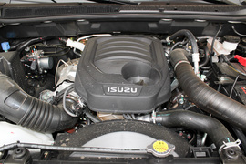 2018款五十铃mu-X牧游侠