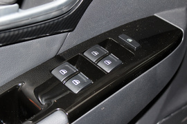 2018款五十铃mu-X牧游侠