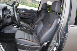 2018款五十铃mu-X牧游侠