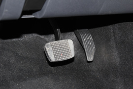 2018款五十铃mu-X牧游侠