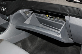 2018款五十铃mu-X牧游侠