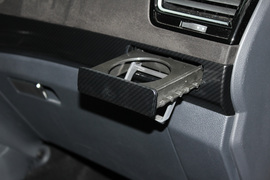 2018款五十铃mu-X牧游侠