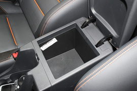 2018款五十铃mu-X牧游侠