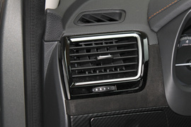 2018款五十铃mu-X牧游侠