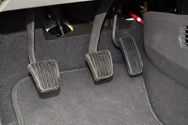 2013款雪佛兰赛欧两厢1.2L手动理想版