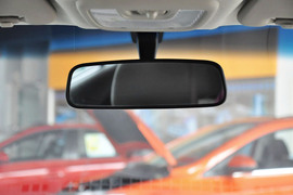 2013款雪佛兰赛欧两厢1.2L手动理想版