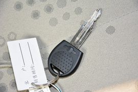 2013款雪佛兰赛欧两厢1.2L手动理想版