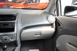 2013款雪佛兰赛欧两厢1.2L手动理想版