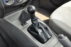 2013款雪佛兰赛欧两厢1.2L手动理想版