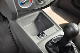 2013款雪佛兰赛欧两厢1.2L手动理想版