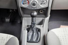 2013款雪佛兰赛欧两厢1.2L手动理想版