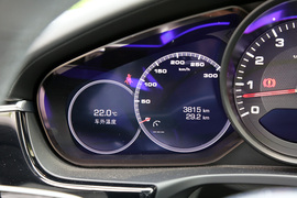 2017款保时捷Panamera